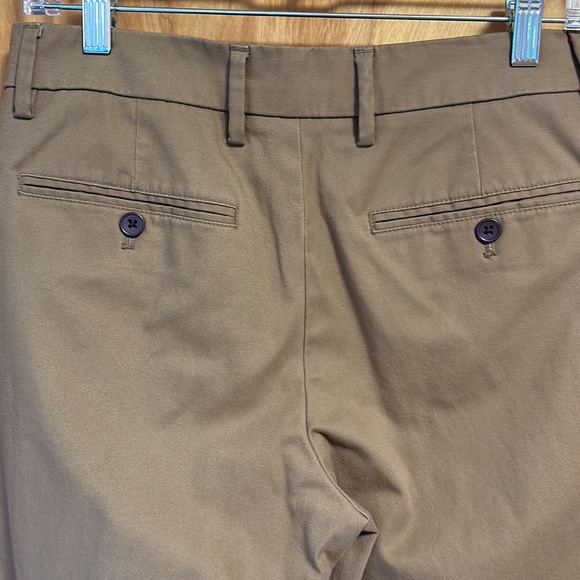 Old Navy Ultimate Slim Chino 29x30 - Picture 5 of 5